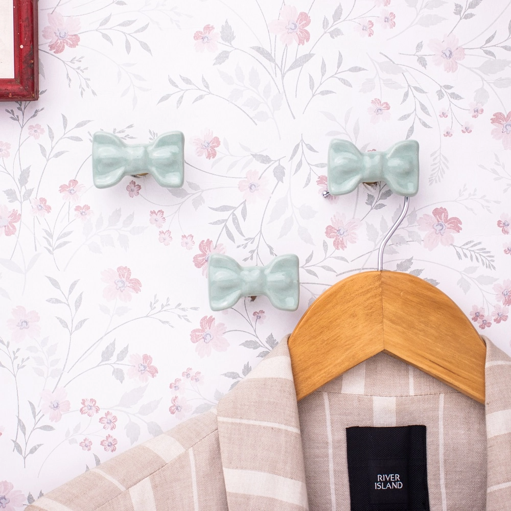 Wall Hooks Installation Made Effortless