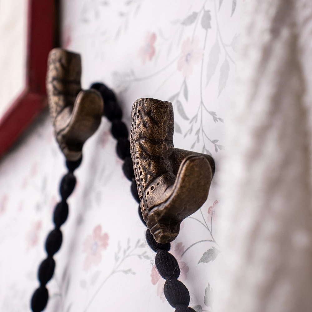 Wall Hooks Installation Made Effortless