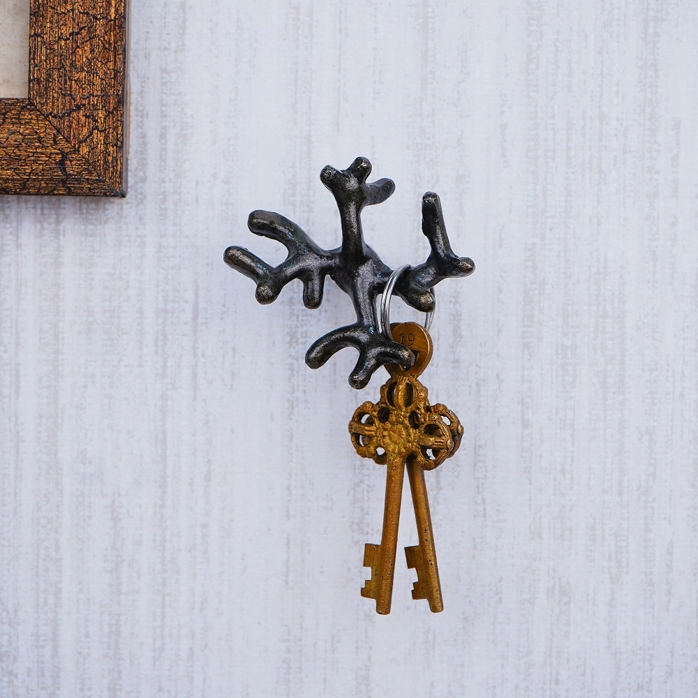 Wall Hooks Installation Made Effortless