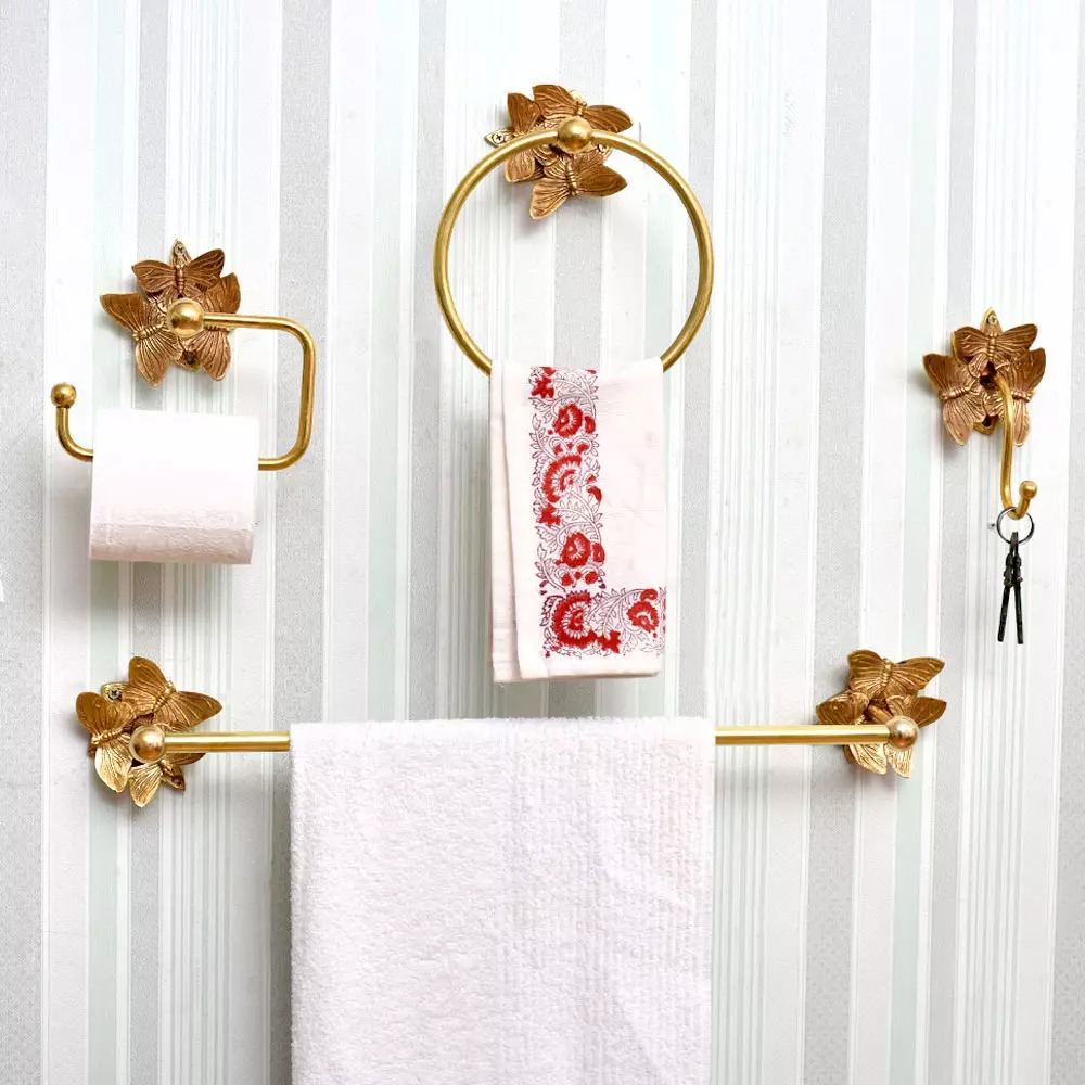 Towel Hanger Installation Made Effortless