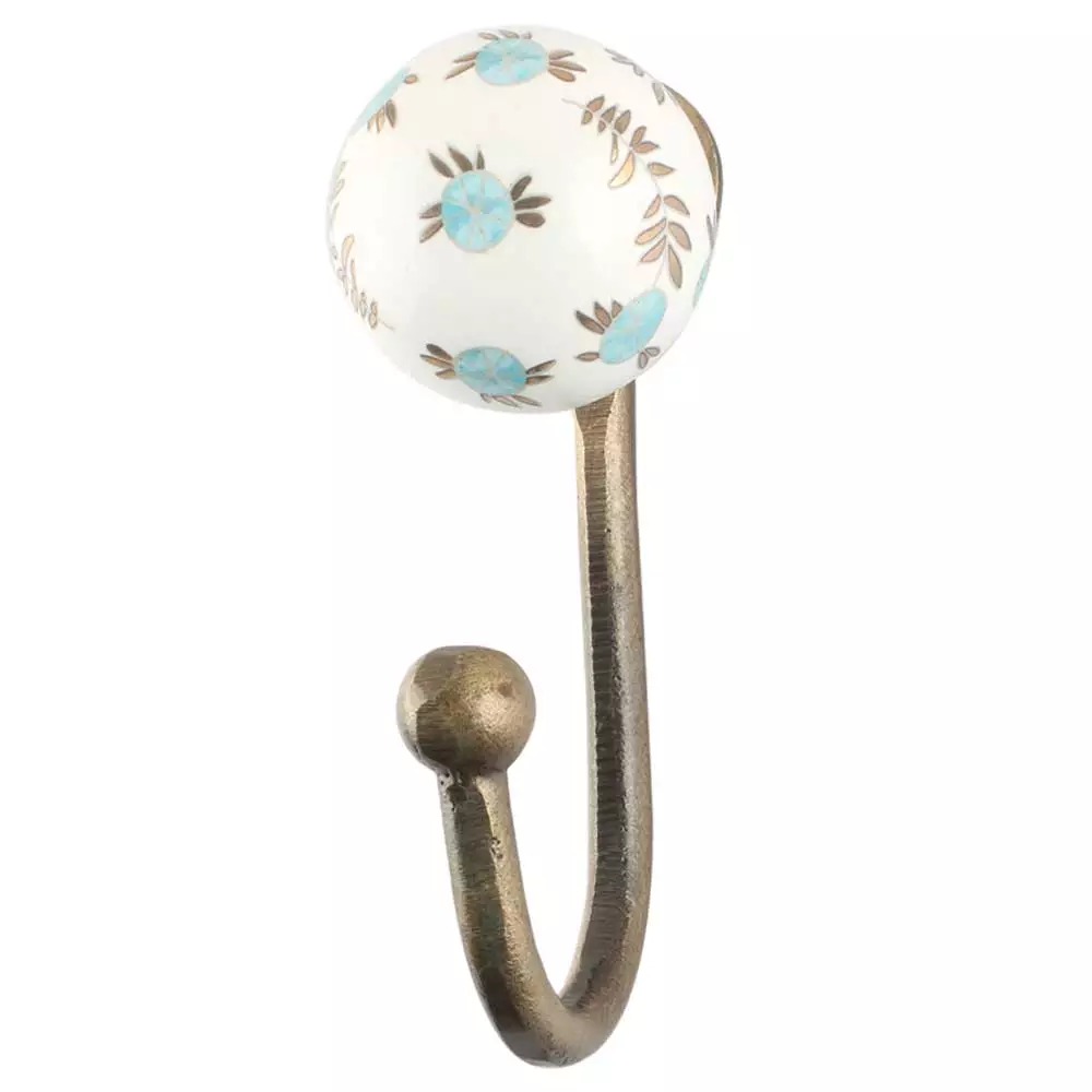 Wall Hooks Installation Made Effortless