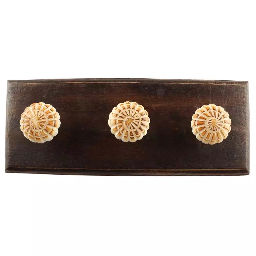 Wall Hooks Installation Made Effortless