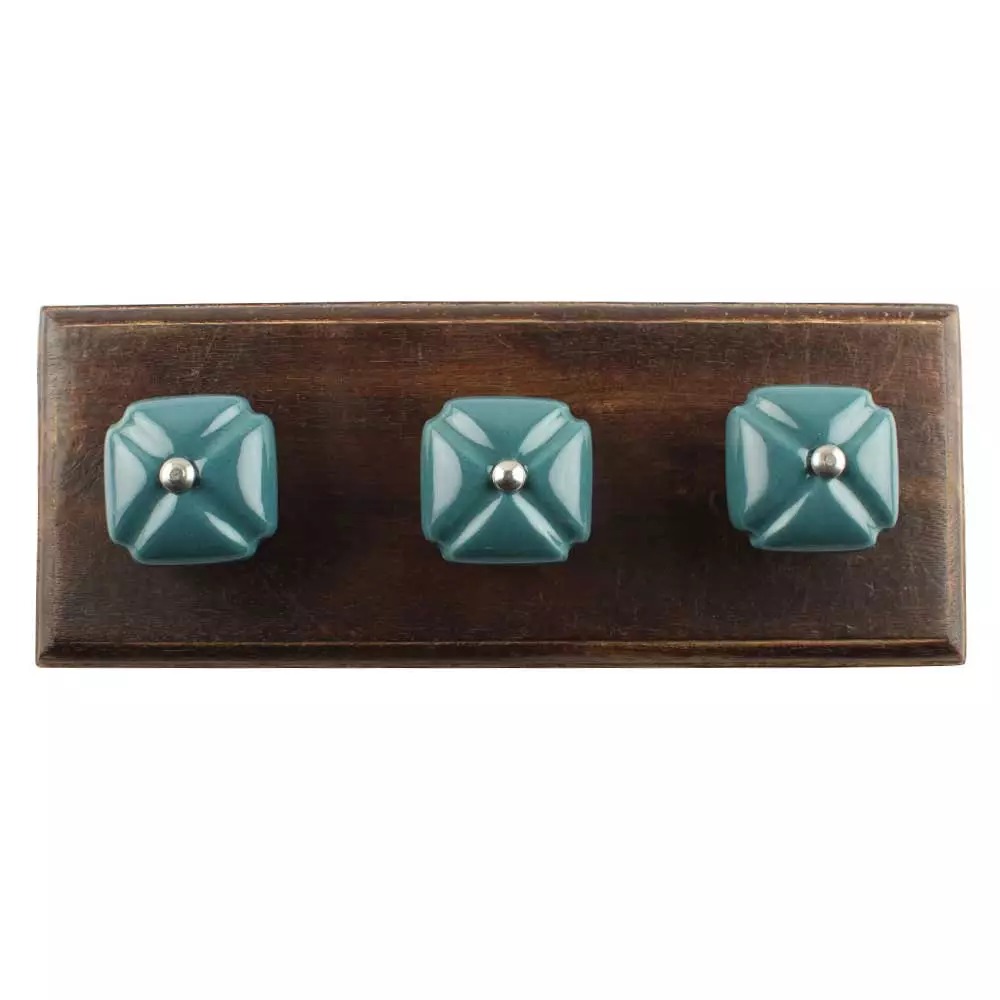 Wall Hooks Installation Made Effortless