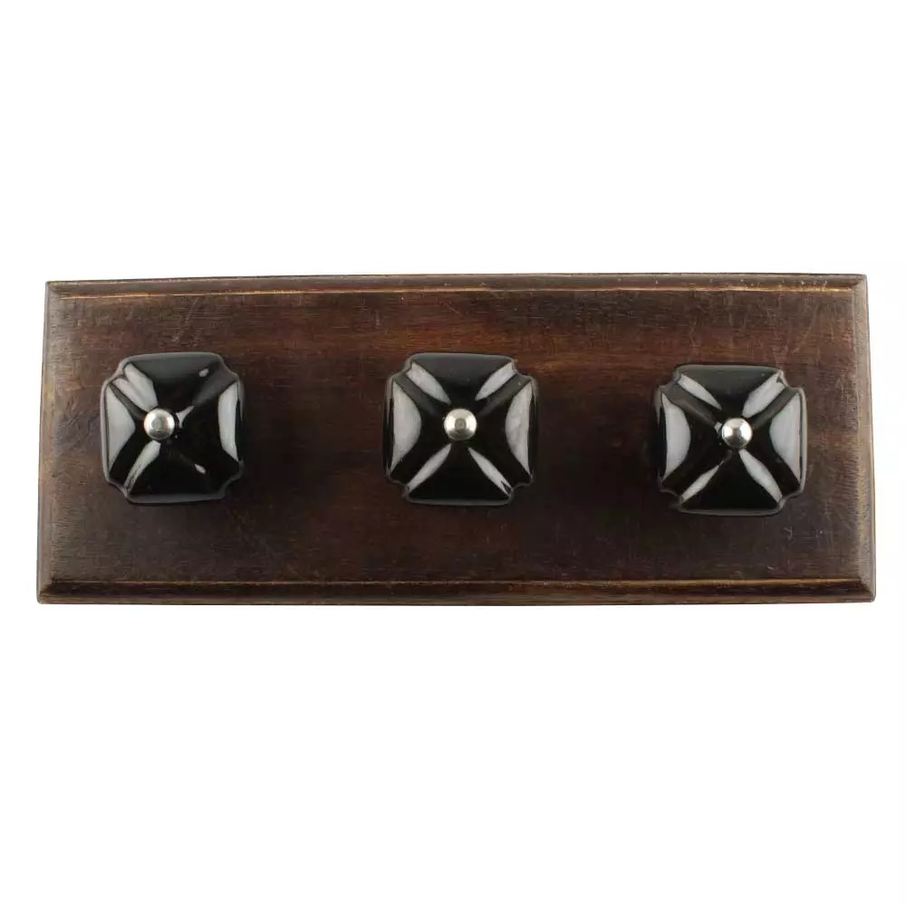 Wall Hooks Installation Made Effortless