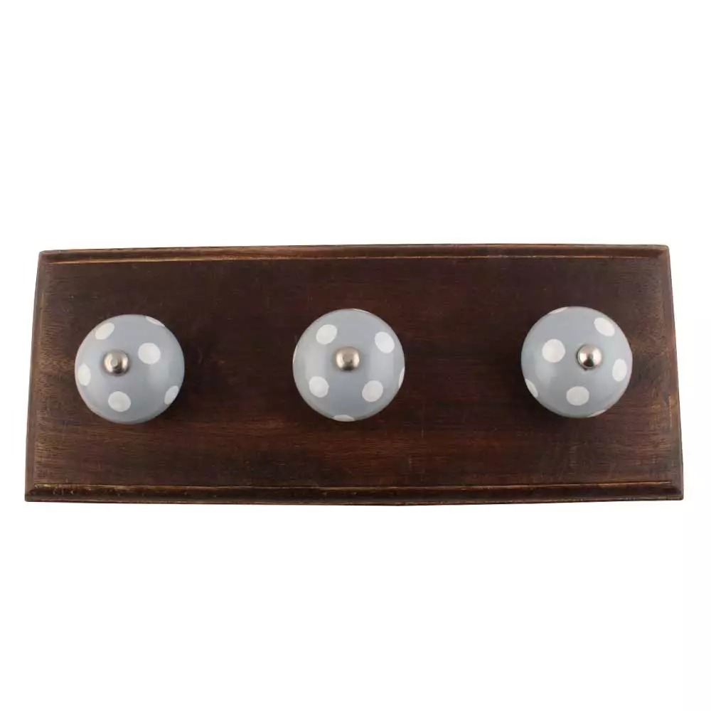 Wall Hooks Installation Made Effortless