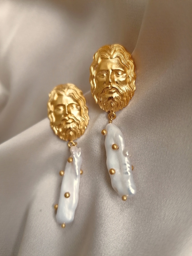 Product Details & Build Quality