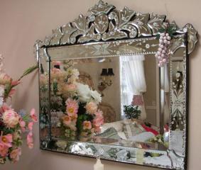 Venetian Mirror â€“ The Quintessential Mirror of All Times - Indianshelf
