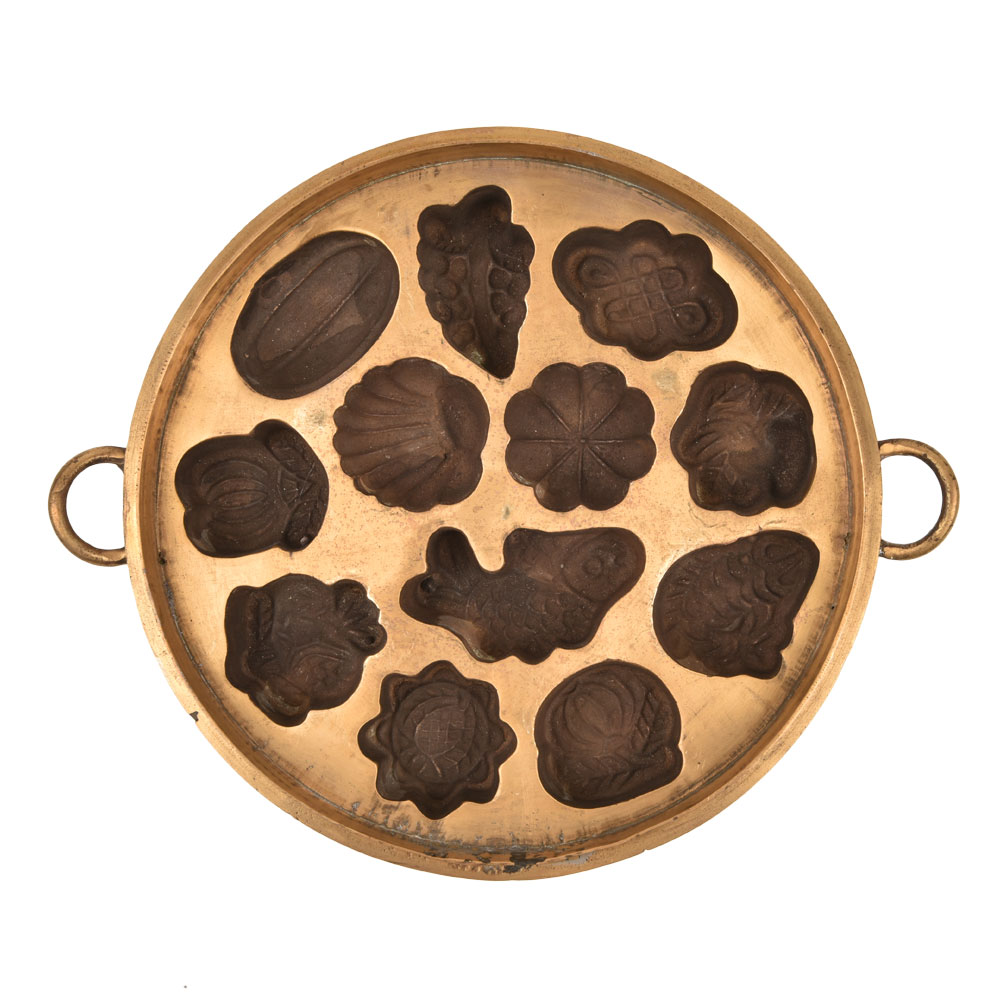 Bronze Circular Vintage Appe Mould