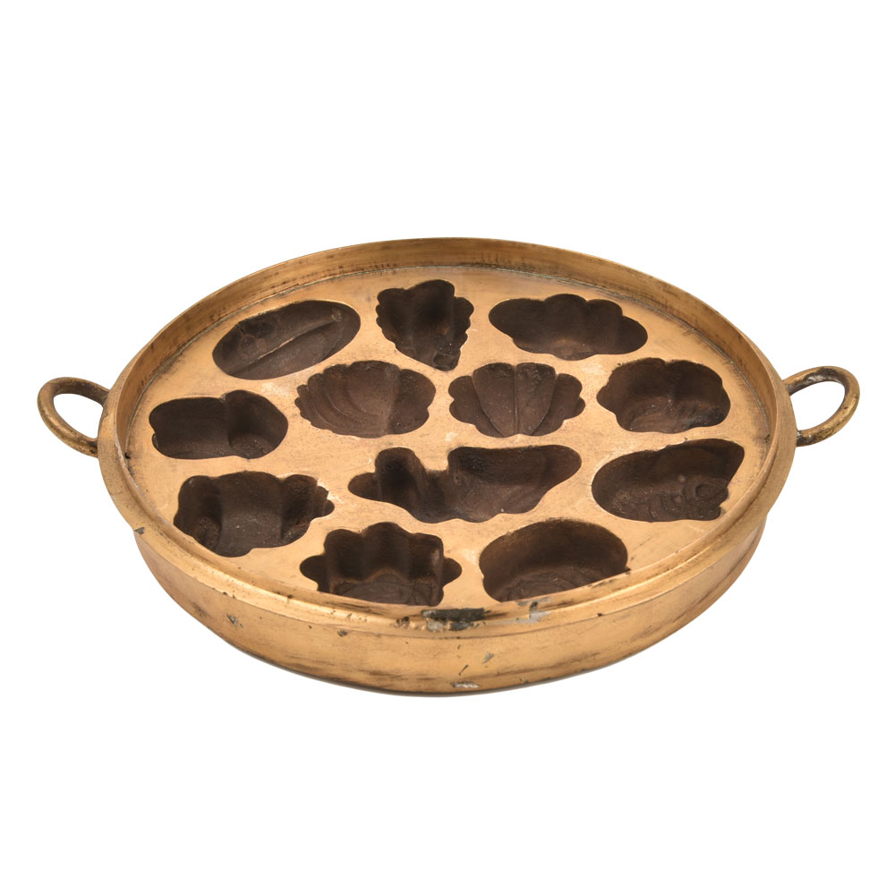 Bronze Circular Vintage Appe Mould