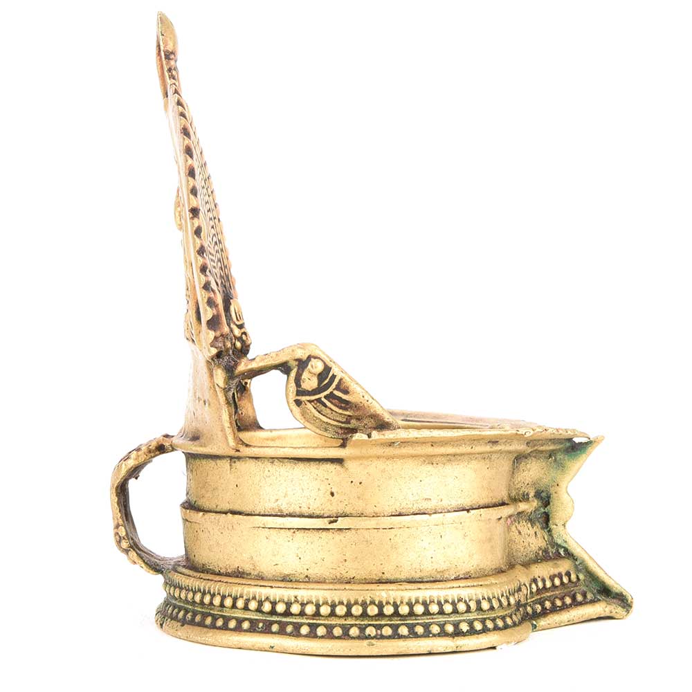 Brass Kamachi Lamp / Deepalakshmi