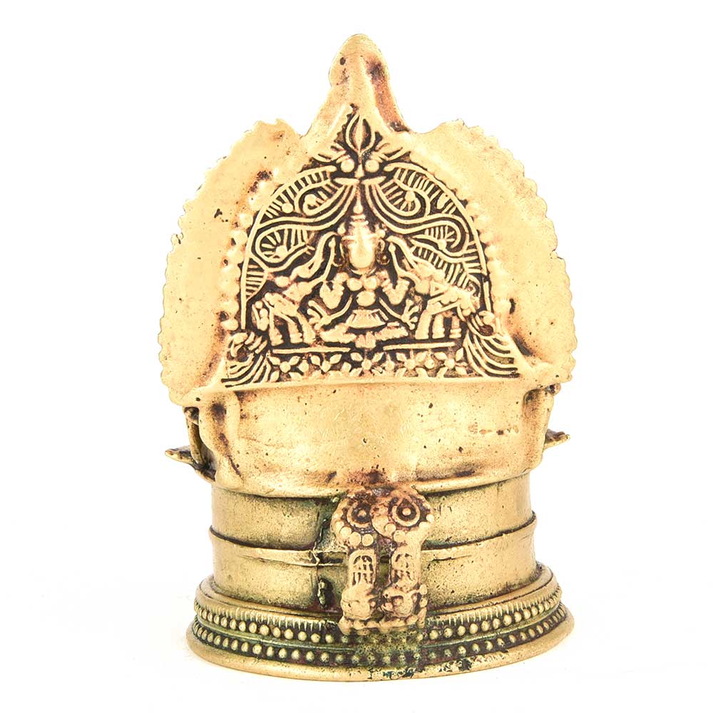 Brass Kamachi Lamp / Deepalakshmi