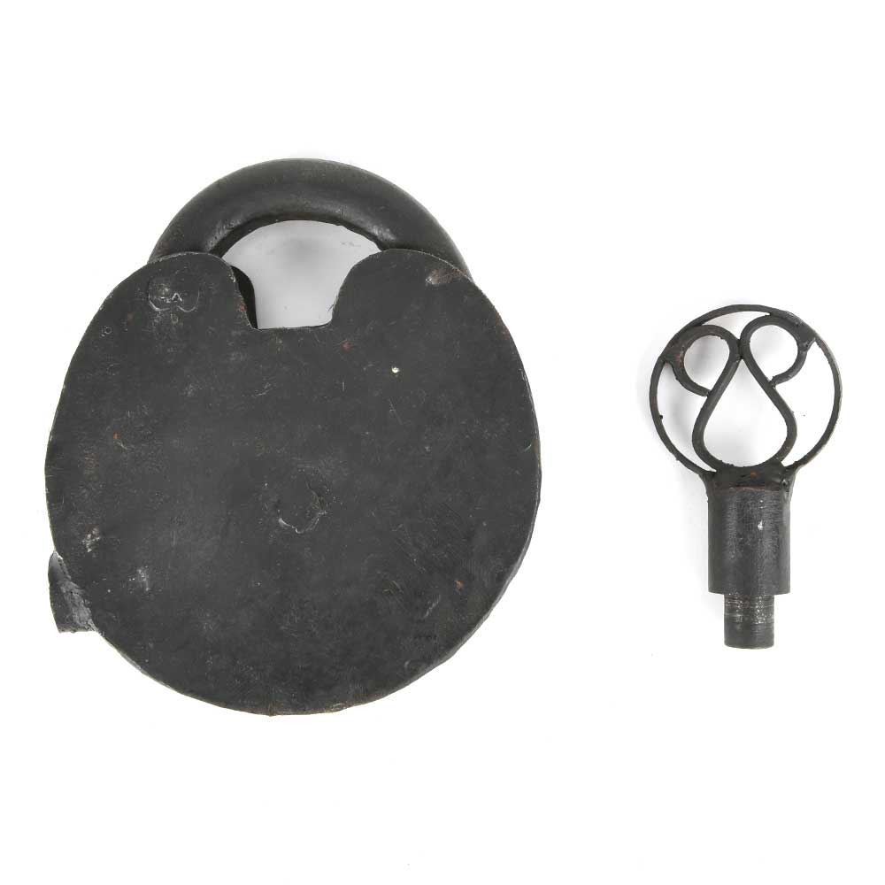 Vintage Iron Padlock Lock with 1 Original Key