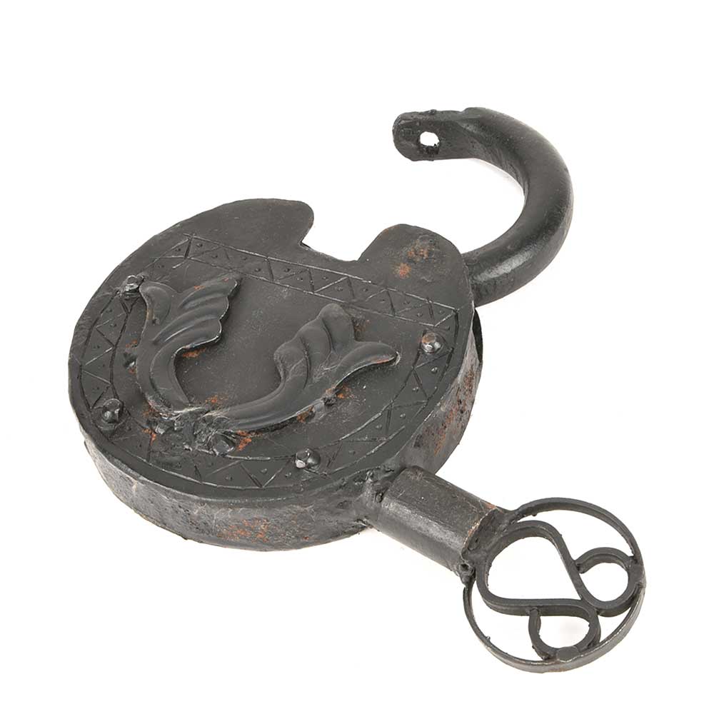 Vintage Iron Padlock Lock with 1 Original Key
