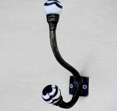 Black Floral Iron Hooks-EHG-34