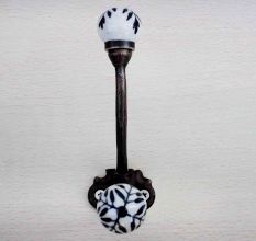 Black Leaf Iron Hook- EHG-50