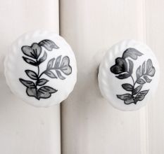 Pansies Flower Flat Knob