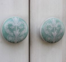 Sage Green Veronica Flower Flat Knob