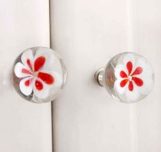 Myosotis Red Flower Glass Knob 