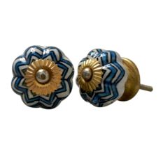 Three Star Medium Knob