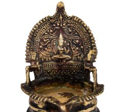 Oil Lamps Hand Cast in Bronze Alloy