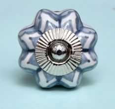 Grey Dahlia Medium Knob