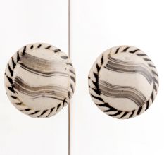 Black And Cream Curve Design Knob