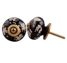 Black Painted Leaf Knob