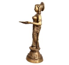 Paavai Vilakku Bronze Lamp