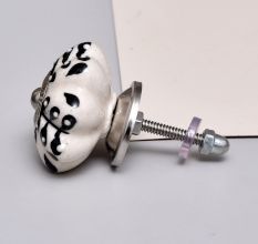 Black Leaf Ceramic Melon Knob