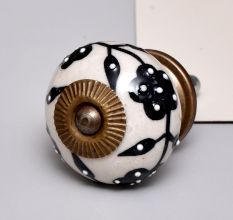 Black Leaf Tiny Flower Ceramic Knob