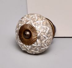 Cream Embossed Detailed Design Ceramic Cabinet Knob