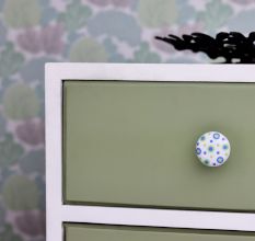 White Blue Dot Knob