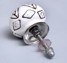 Brown Amarylis Floral Etched Ceramic Knobs