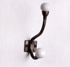 Solid Cream Ceramic Iron Hooks-EHG-92