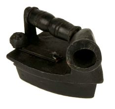 Charcoal Chimney Iron with Latch and Wooden Handle