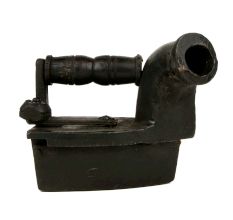 Charcoal Chimney Iron with Latch and Wooden Handle