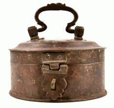 Vintage Old Brass Round Trinket Jewellery Box Rich Patina