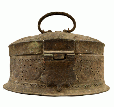 Old Rustic Indian Vintage Brass Trinket Box Hand Casted