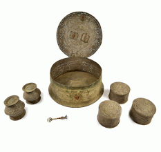 Old Rustic Indian Vintage Brass Trinket Box Hand Casted