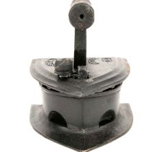 Heavy Iron Metal Coal Handle Clothes Iron Home Decor