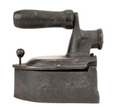 Vintage Cast Iron Coal Clothes Press Iron