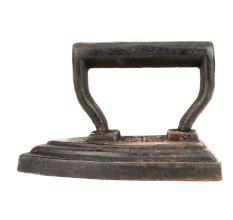 Vintage Clothes Cast Flat Iron Coal Press