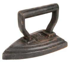 Vintage Clothes Cast Flat Iron Coal Press