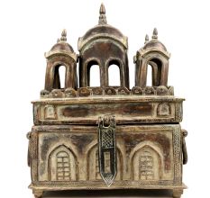 Old fort Design in Brass on Vintage (Trunk Up) Box