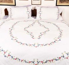 Red Blue Petals Hand Embroidered Duvet Cover+2 Pillow Covers