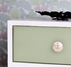 Golden Calla Lily Flower Flat Ceramic Dresser Knob