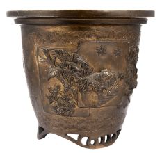 Engraved Bronze Phoenix and Other Birds Vase
