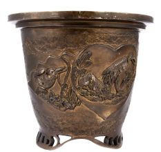 Engraved Bronze Phoenix and Other Birds Vase