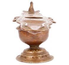Brass Leaf Shaped Sacred Lamp with Oil Reservoir