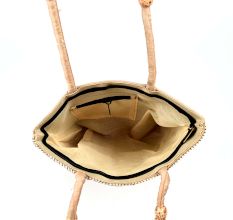 White Elephant Design Seed Beaded Hand Bag